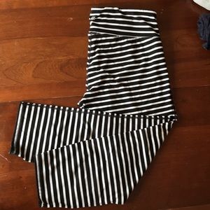 Athleta Striped Workout Pants Size M
